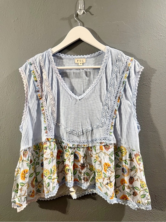 POL Tops - POL Light Blue Ribbed & Floral Lace-Trim Sleeveless Tunic